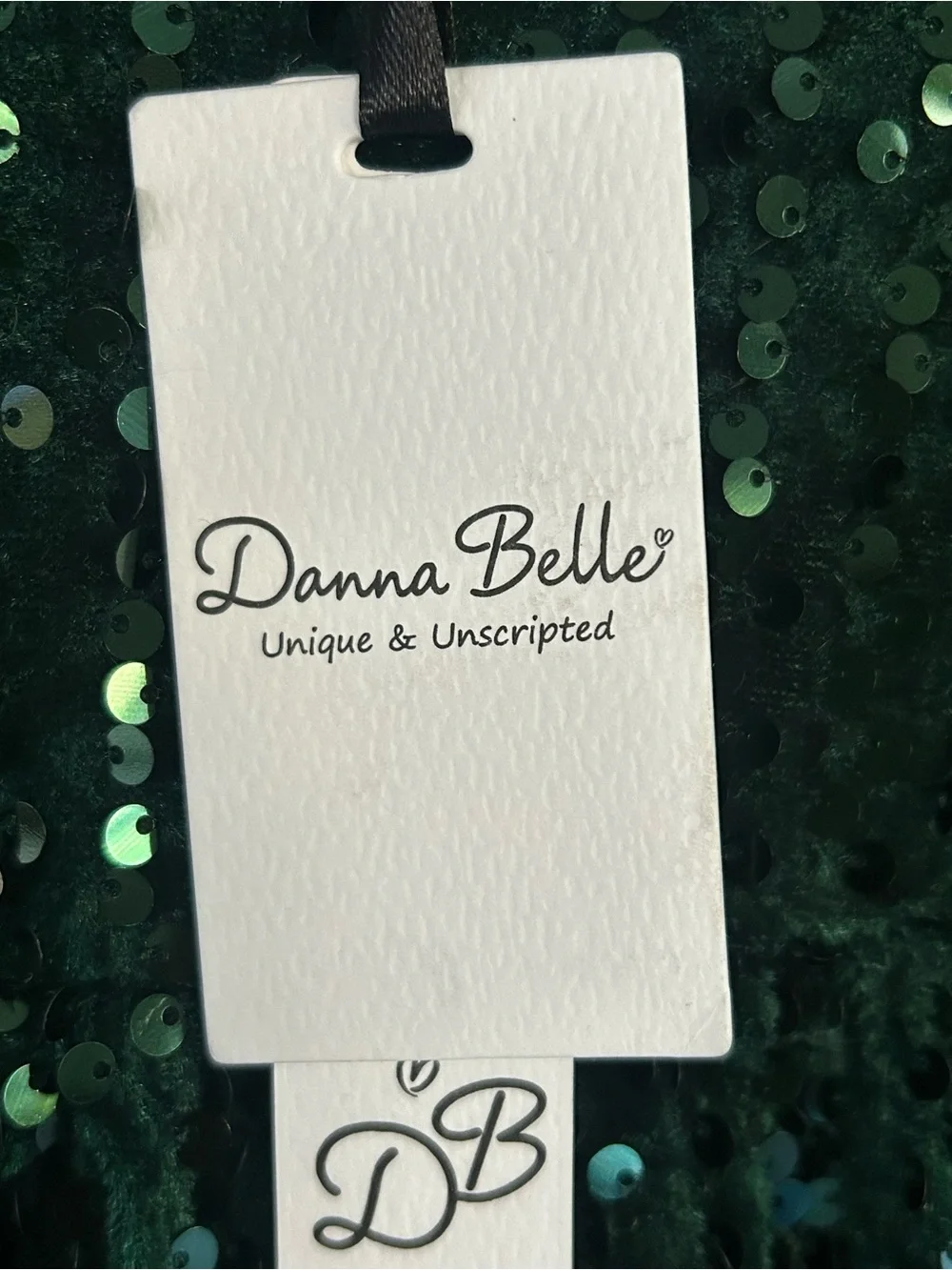 Annabelle Dark Green Sequin Tiered Long-Sleeve Dress
